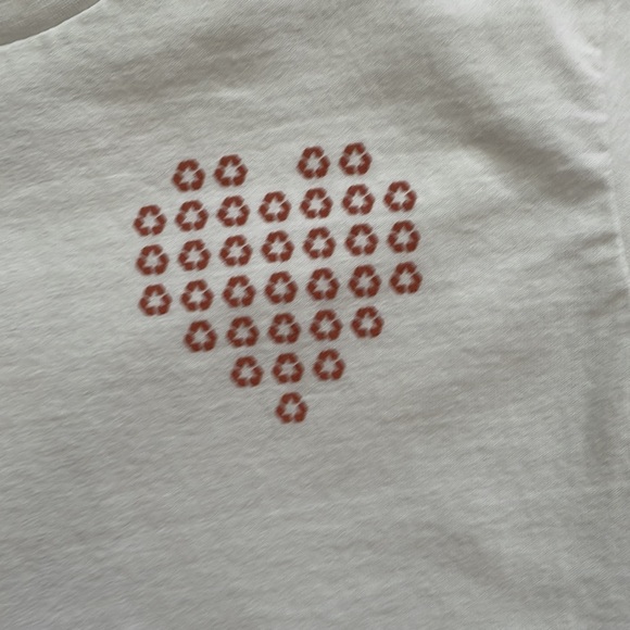 ☀️SOLD☀️ Anthropologie Upcycle Heart Tshirt - Picture 6 of 8
